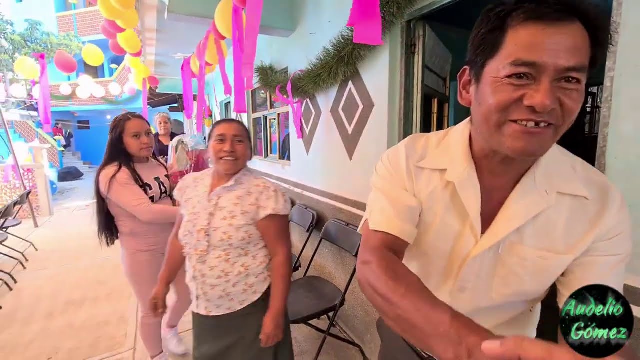Que tal esta bonita y emotiva sorpresa para nuestros amigos Aurelia y Roberto