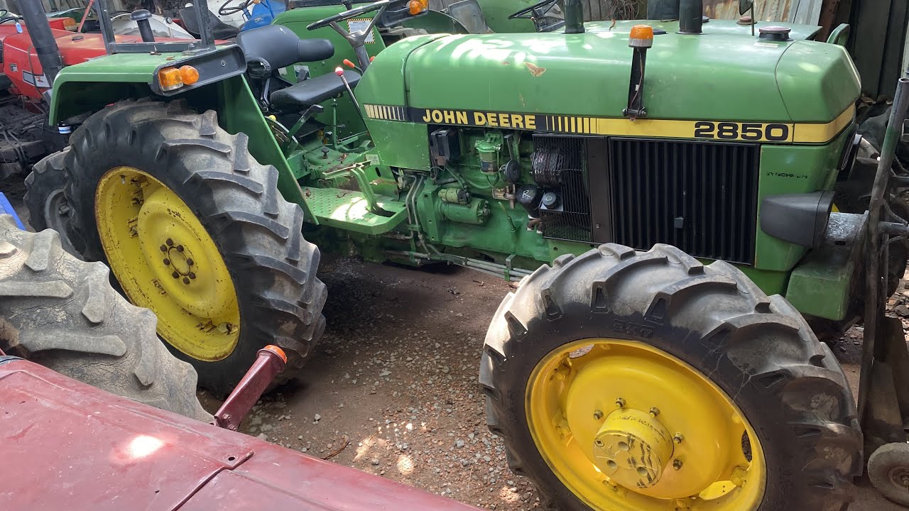 JohnDeer 2850 turbo 4WD (100hp) nghĩa địa Nhật tại Long An.