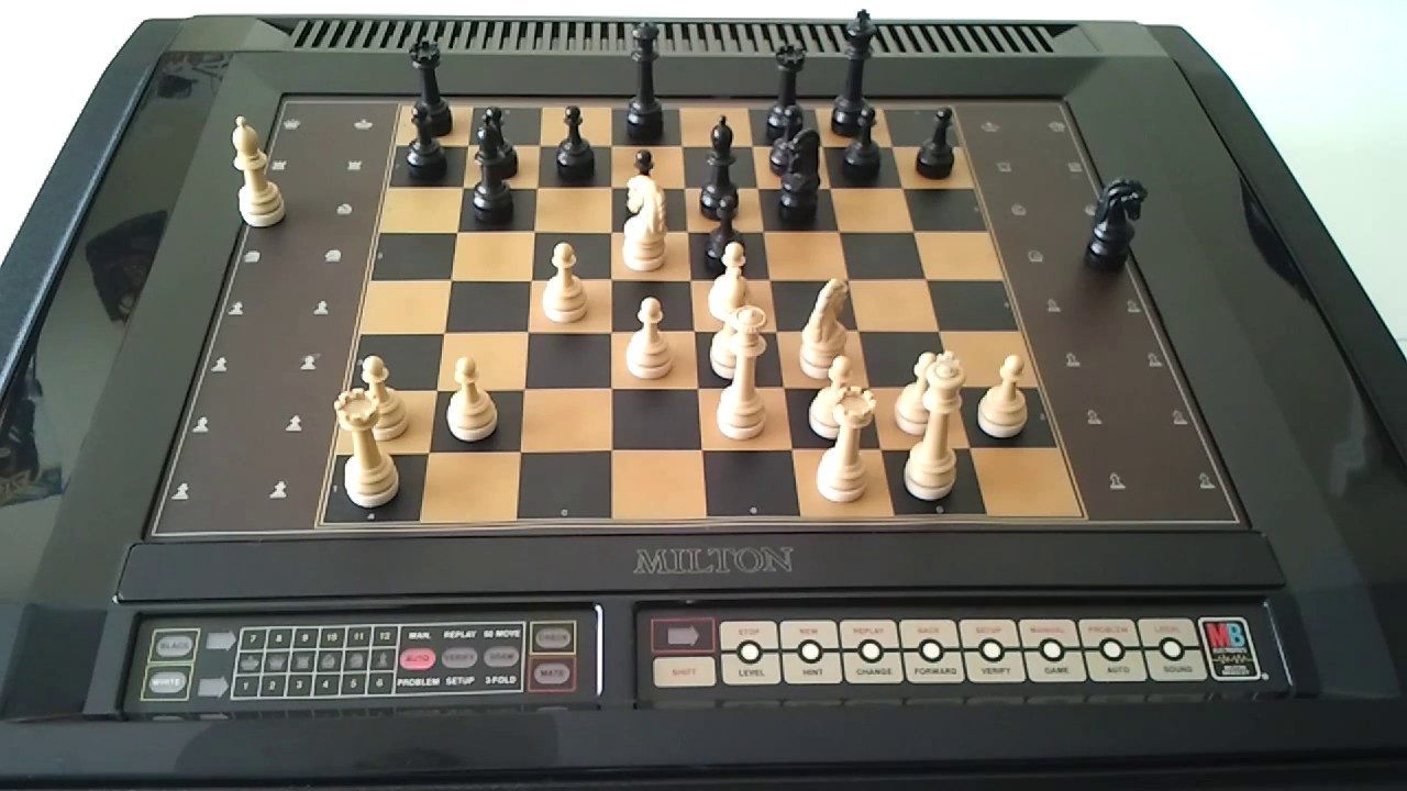 MB Chess Robot - Testing after repair