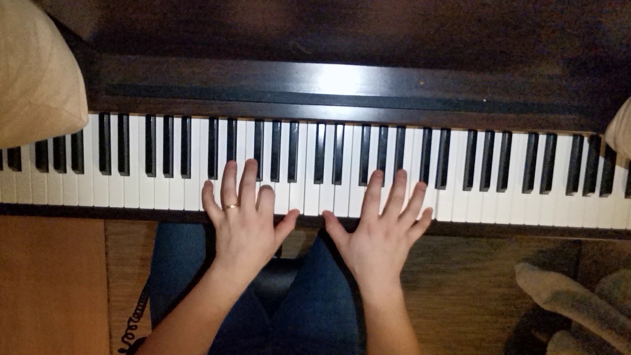 Lords Mobile Main theme (Dawn of the land) piano tutorial
