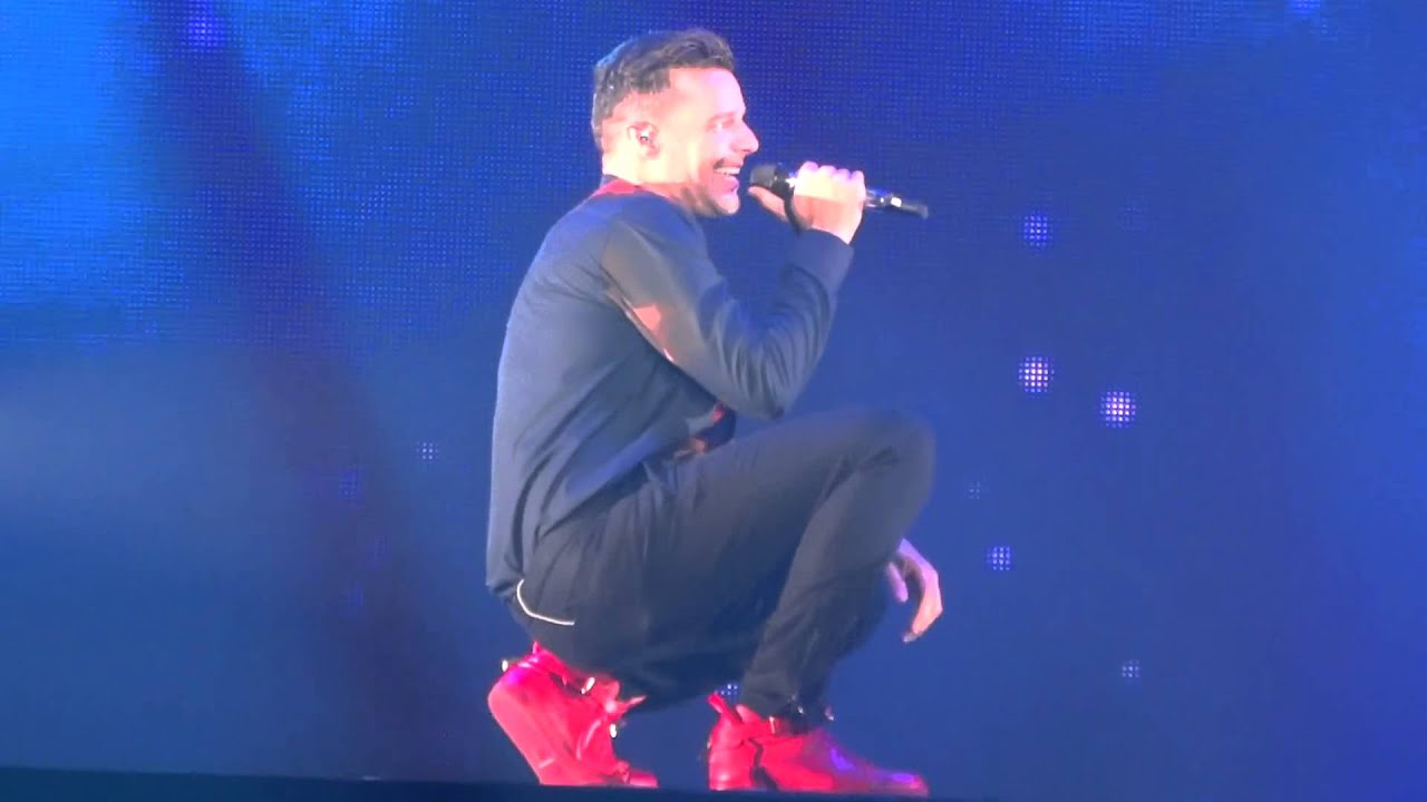 Ricky Martin - MAS live on Australian tour at Rod Laver Arena Melbourne 05/10/13
