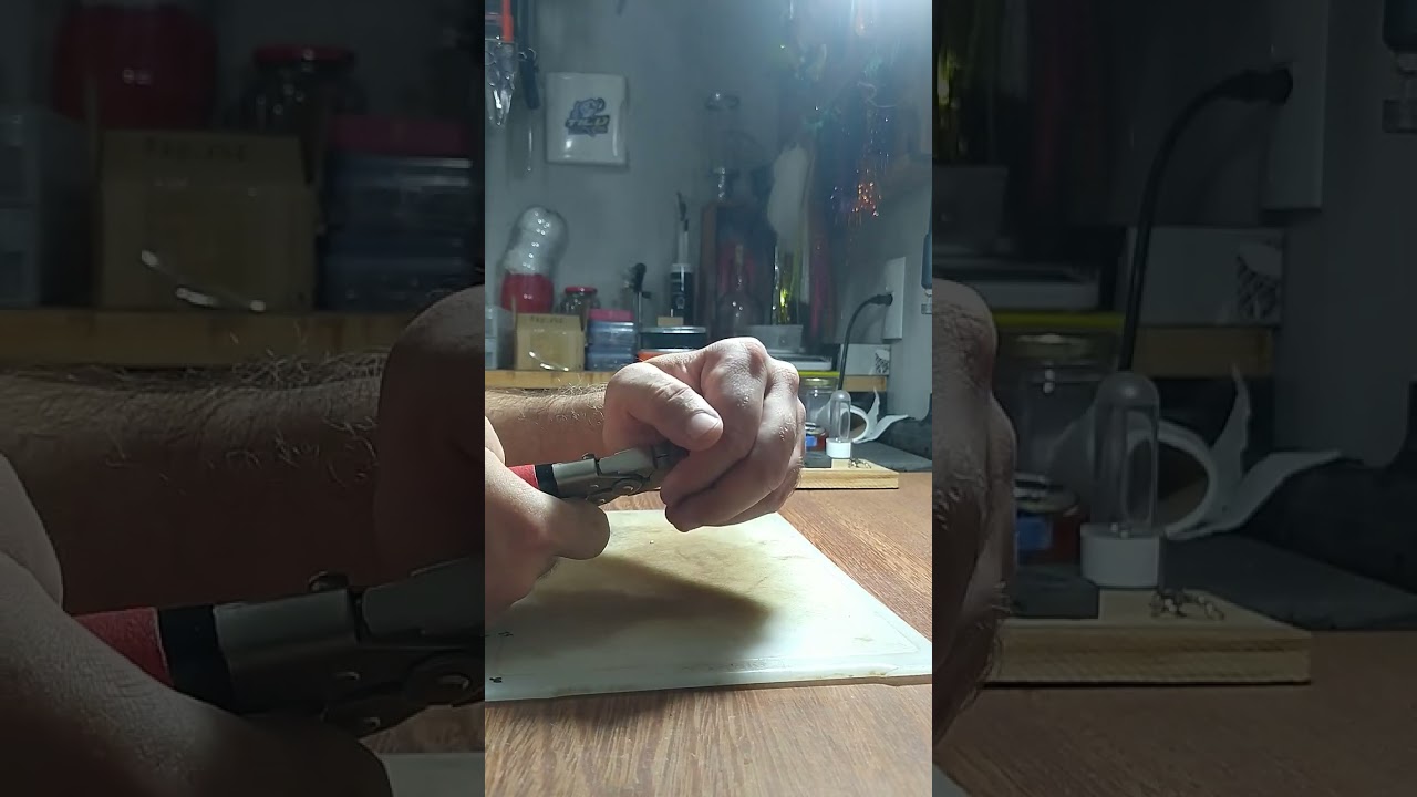 Como utilizar alicate de corte dupla for&ccedil;a em garat&eacute;ia