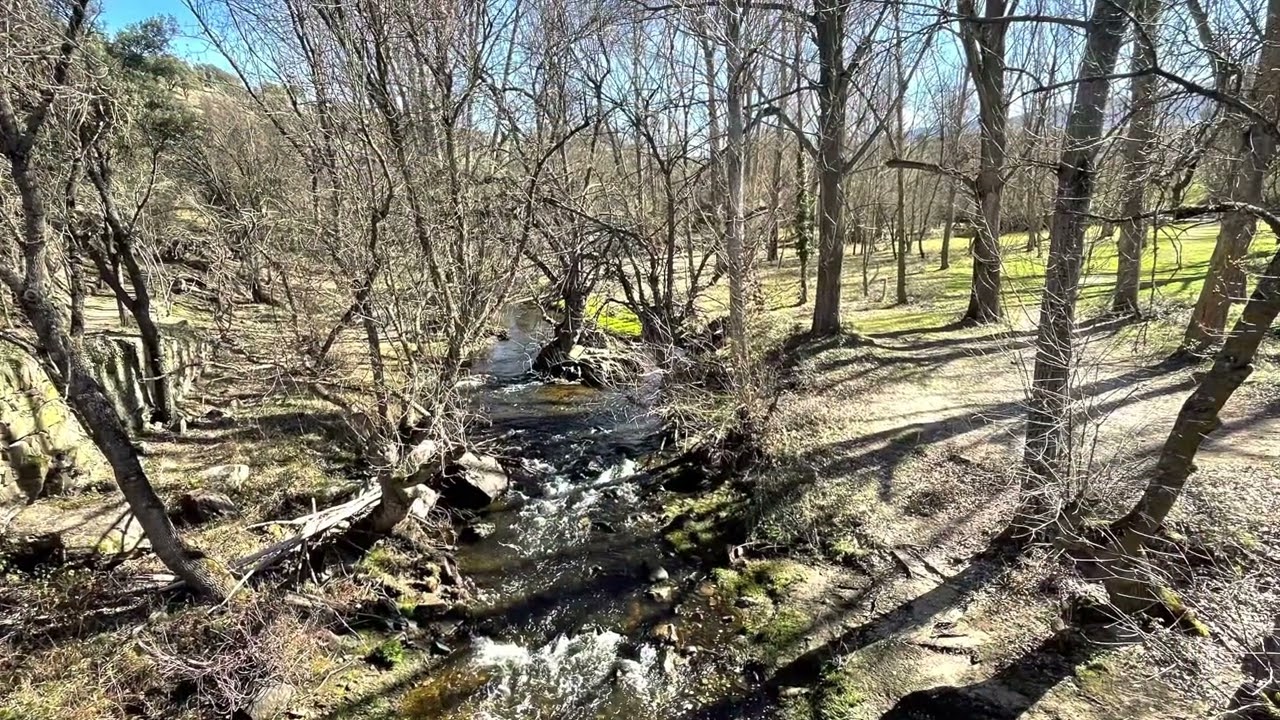 RUTA A LA RISCA DEL R&Iacute;O MOROS