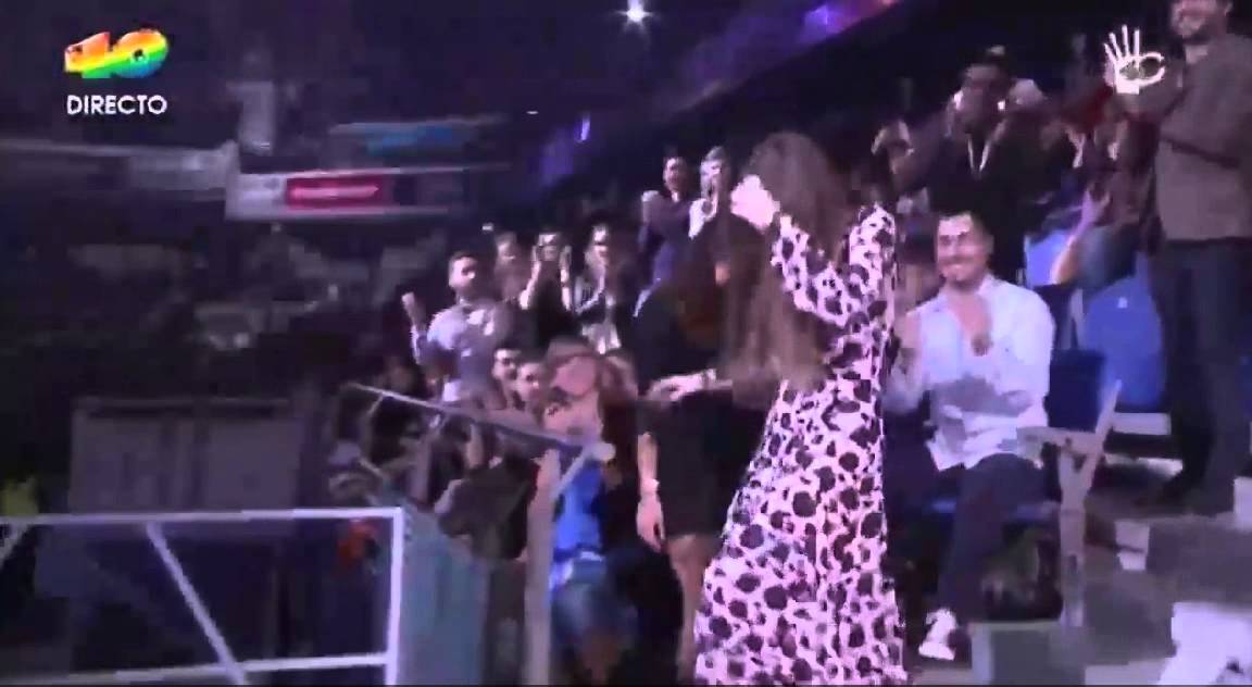 Birdy - Mejor Artista Revelación Internacional (Premios 40 Principales 2014)