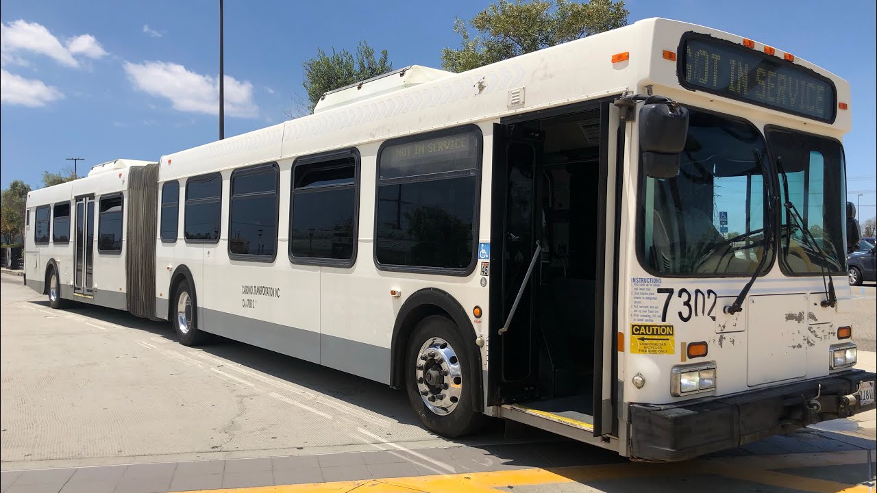 (SPECIAL) Ex-OCTA 2000 New Flyer D60LF #7302