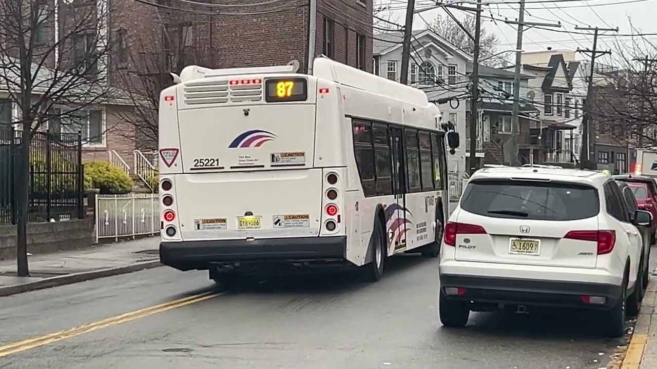 A Cloudy Day @ New Jersey Transit's Greenville Garage Part 3!