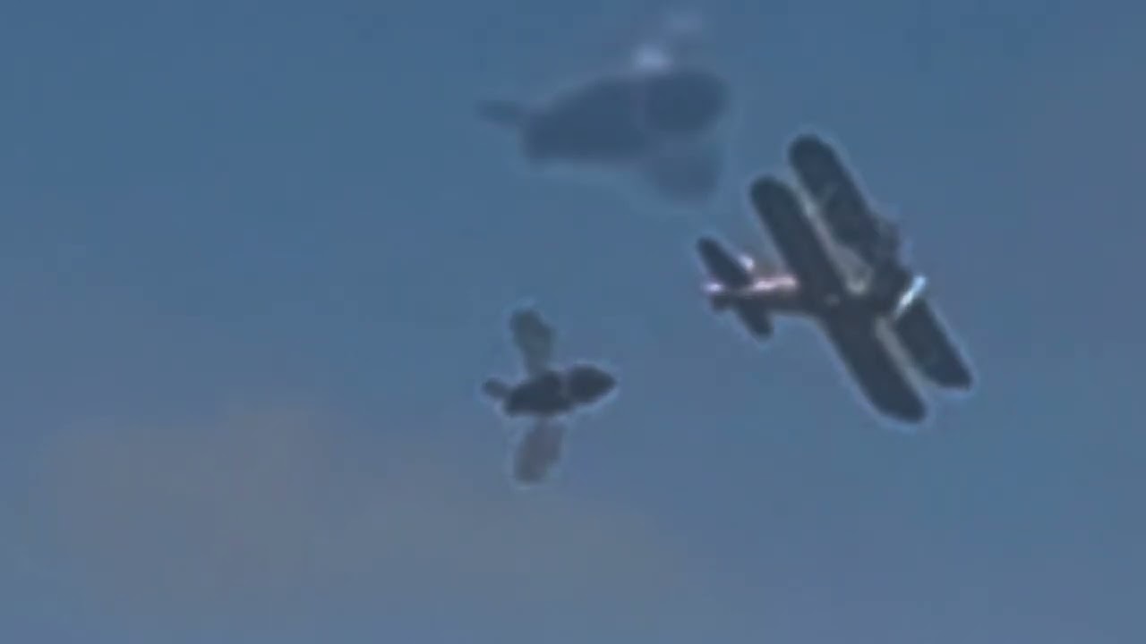 UAP / UFO Wingwalker Bi-plane recon