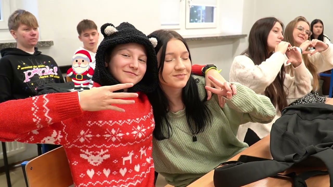 06.12.2024r. ZSHiU Bolesławiec. Mikołajki w ZSHiU w klasach.