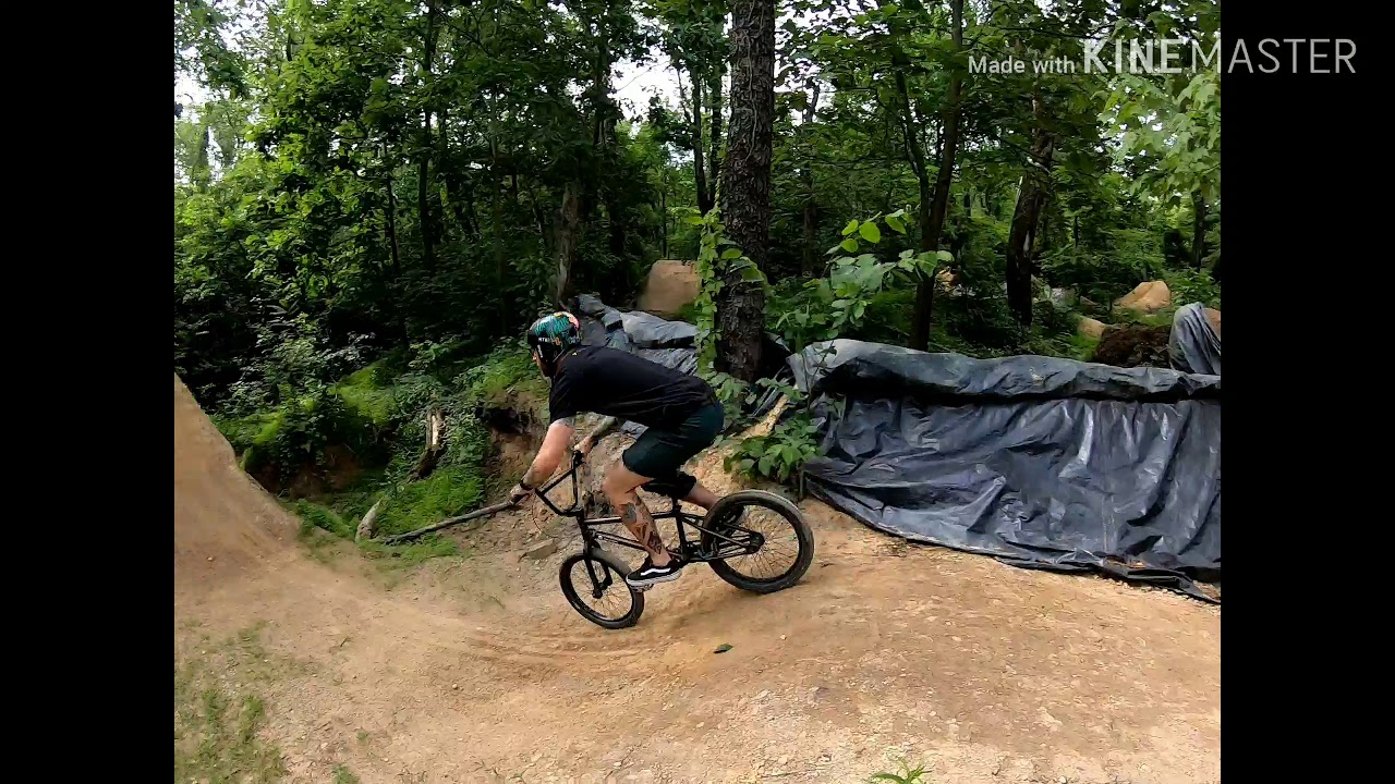 This is some clay surfing goodness #bmx #bmxtrails #traillife #pawoods #ridepabmx #gopro #goprohero7