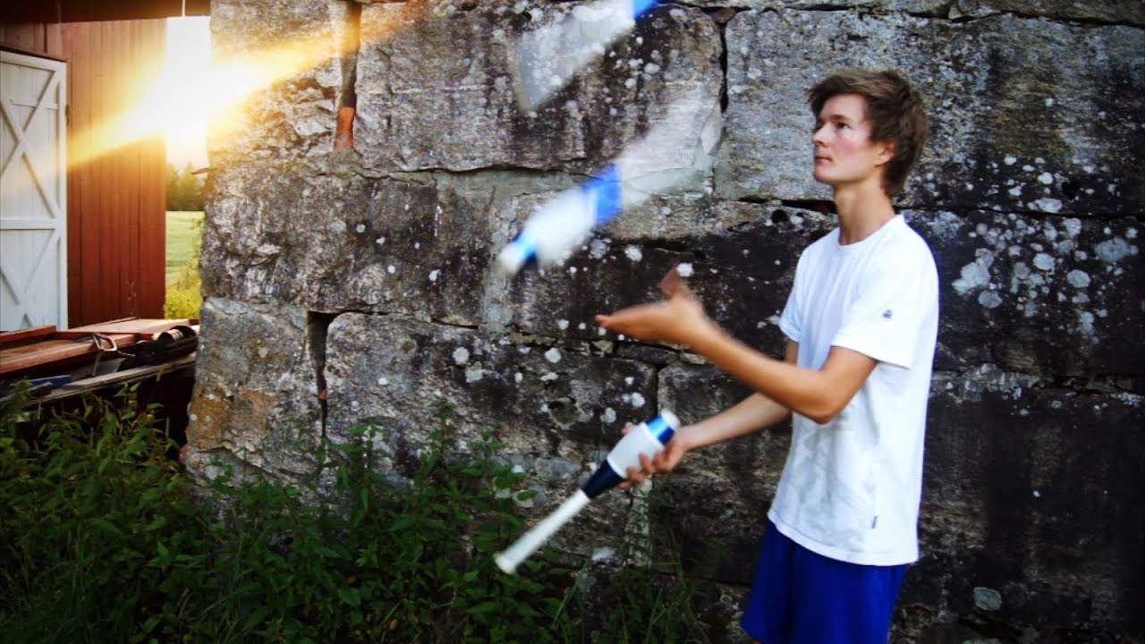Juggling Helge Summer 2011 HD