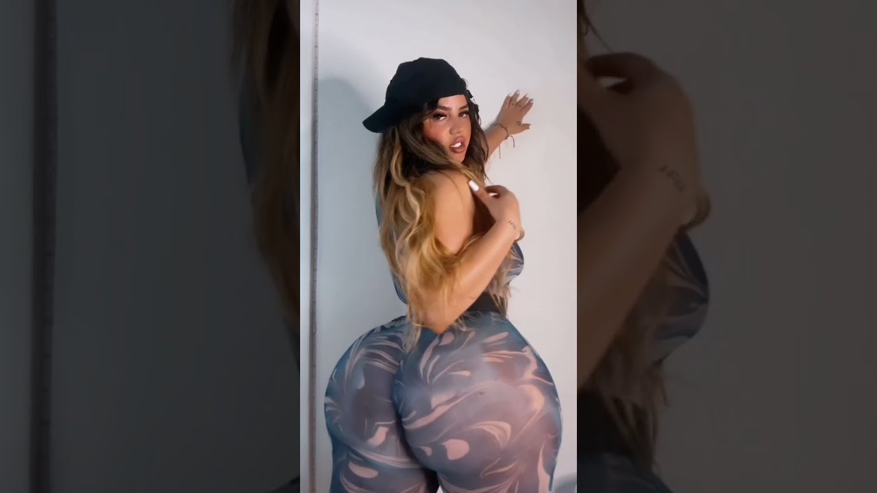 Ely La Bella 13