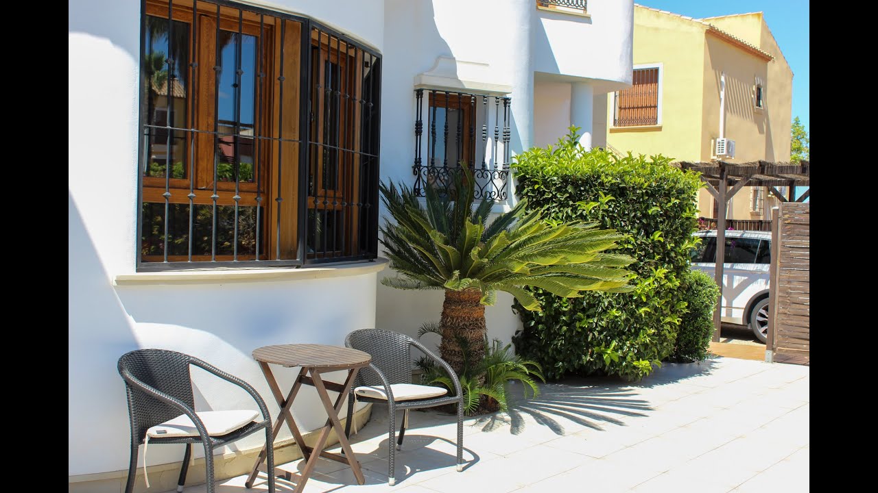 Villa for sale in La Finca Golf