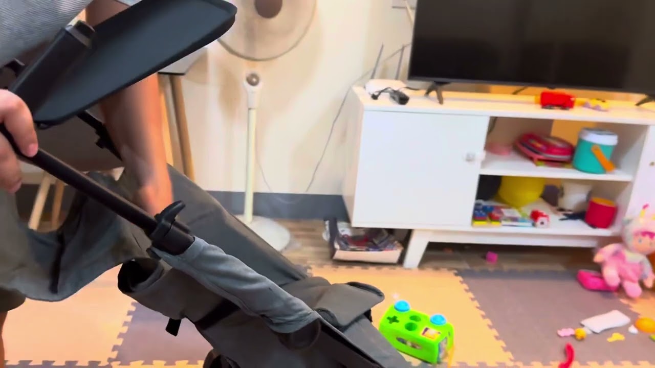 Akeeva Atom Stroller Unboxing and Review (Maganda at Sulit sa Travel)