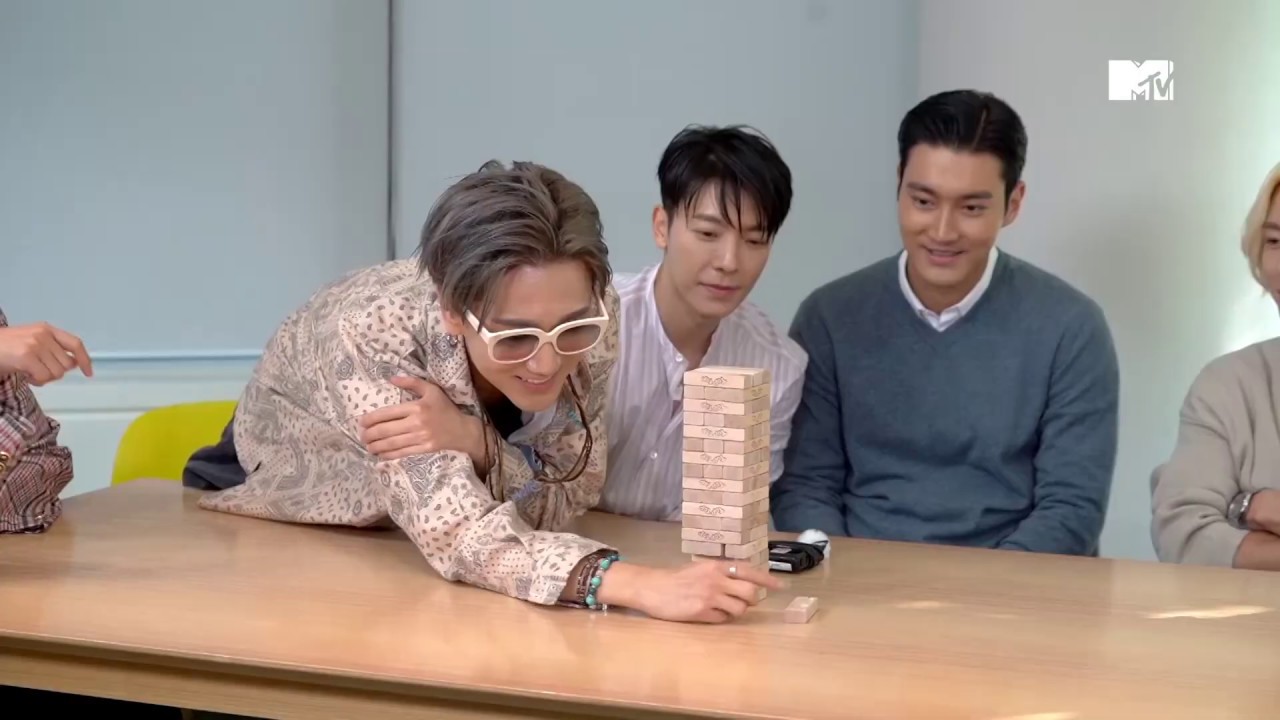【Asia Spotlight】SuperJunior 遊戲懲罰打屁股沒在手軟 圭賢大跳女團舞被吐槽！