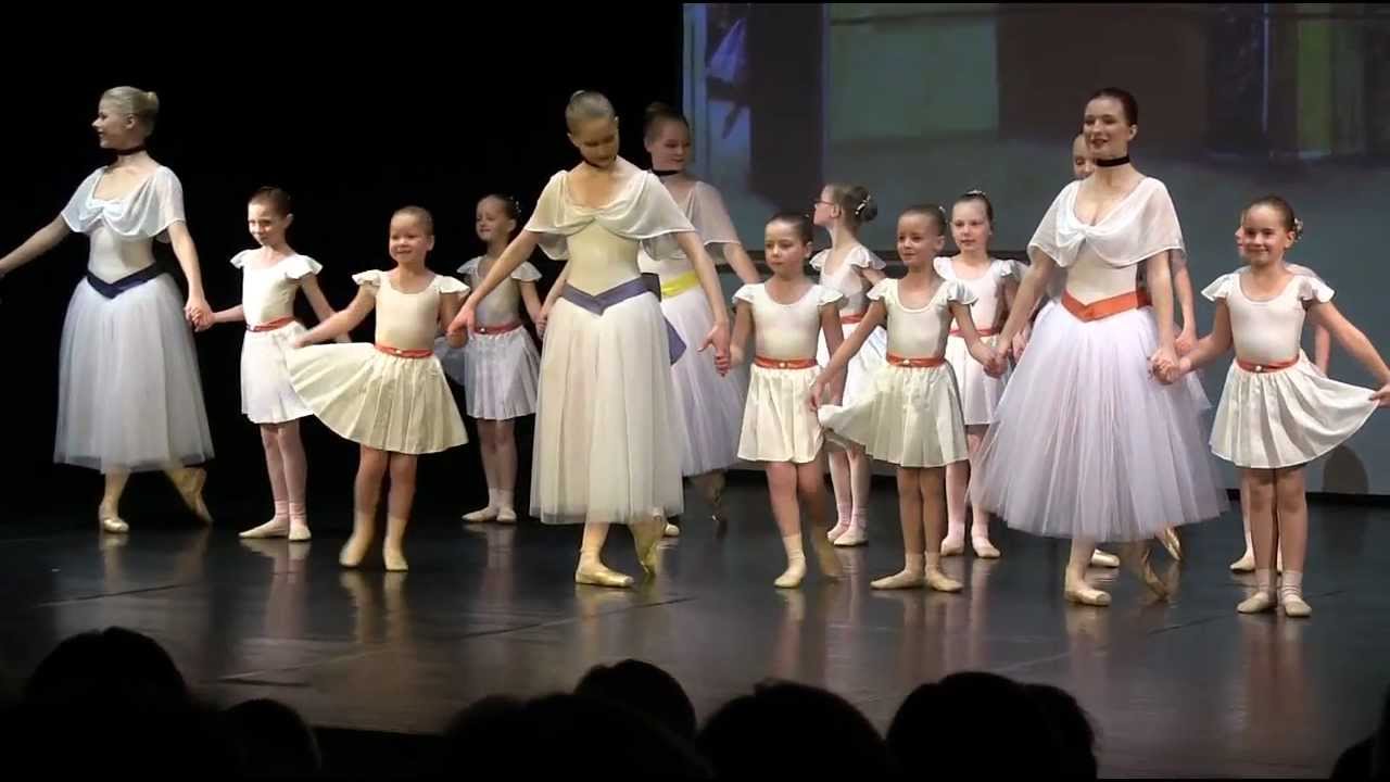 Ballett in der Aula "Am Dannhalm" mit Susan Preston