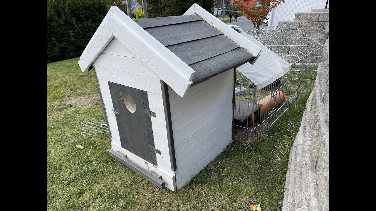 Build a rabbits house for over winter,with isolations for keep warm,Bygg utomhus kaninbur.