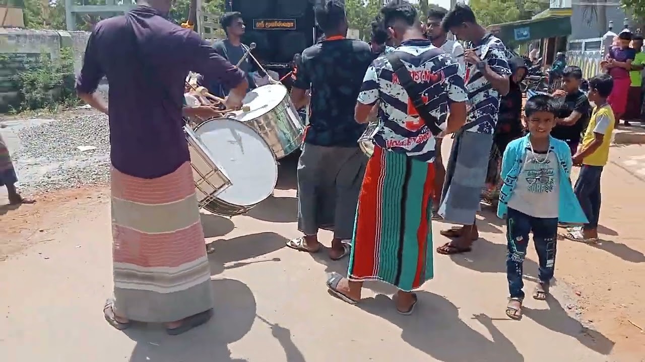 otha kallu otha kallu mookuthiya🎤🥁🎹🤴👸