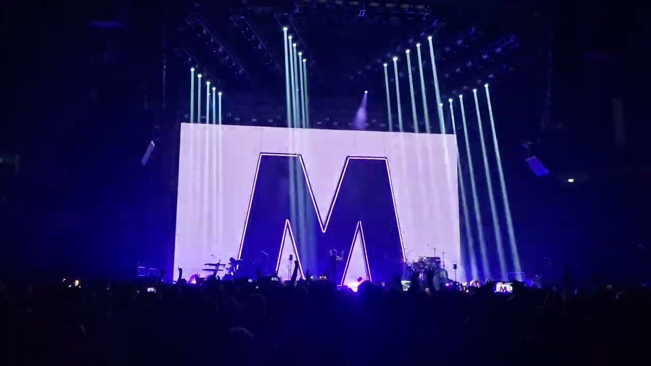 Depeche Mode-Never Let Me Down Again-Live in Berlin,20.02.2024