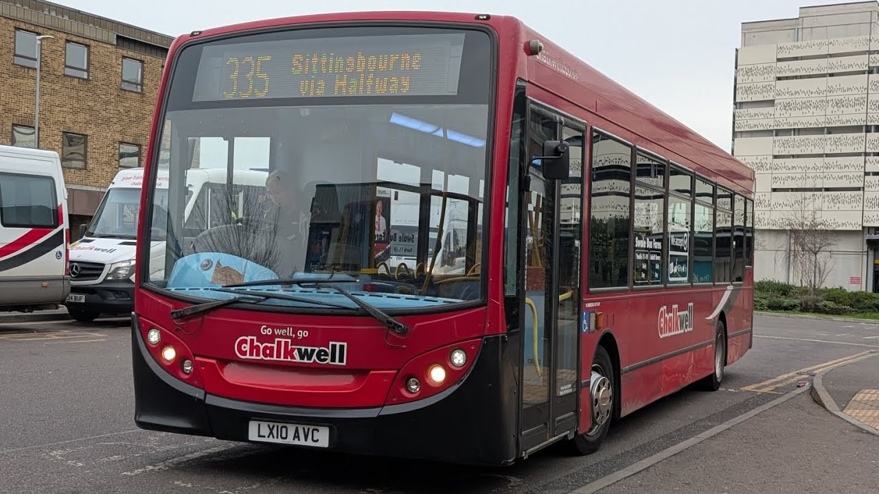 Chalkwell LX10 AVC ADL Enviro200