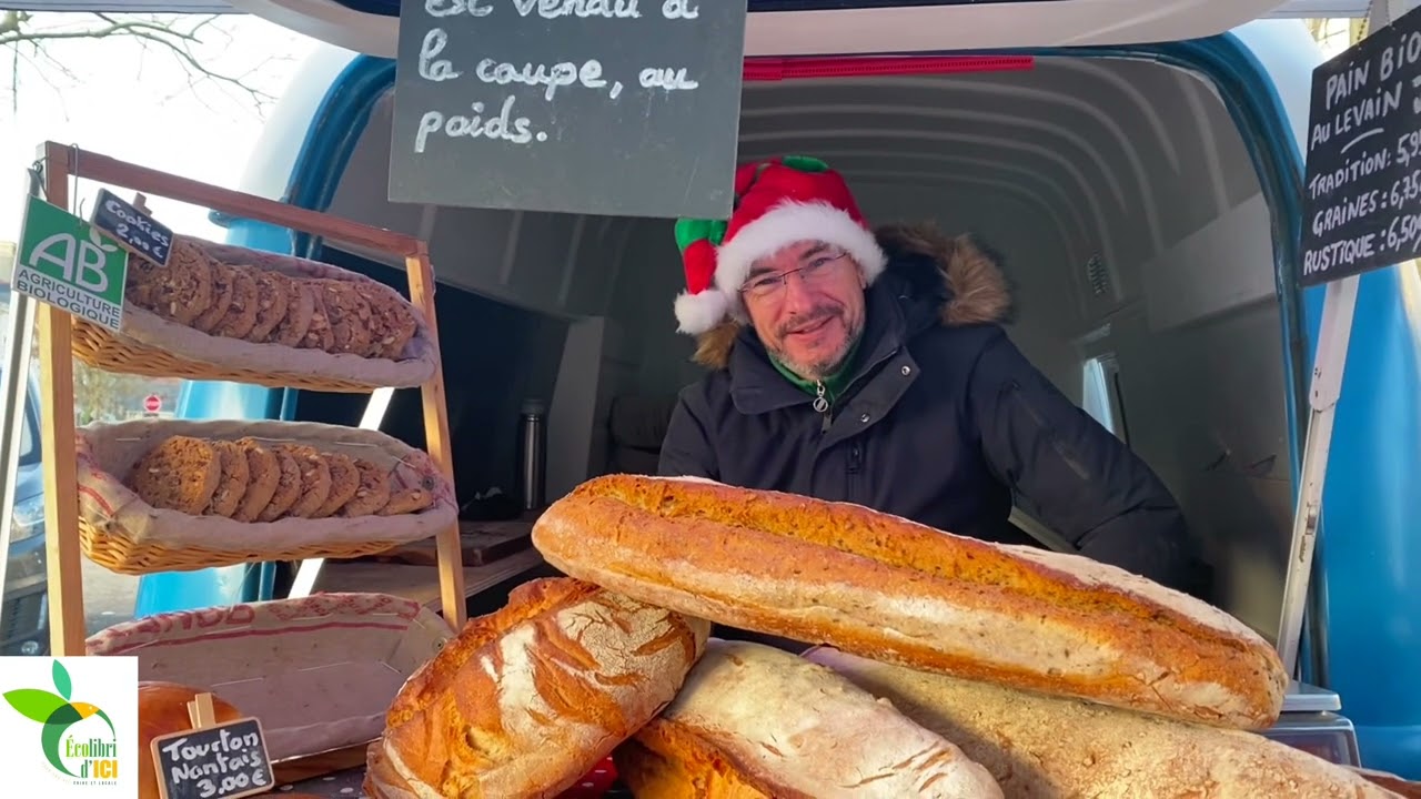 Pain Bio cuisson four à Bois d’Yvan «Le p’tit Creux»au marché de Saint Mars La Jaille!@ecolibridici
