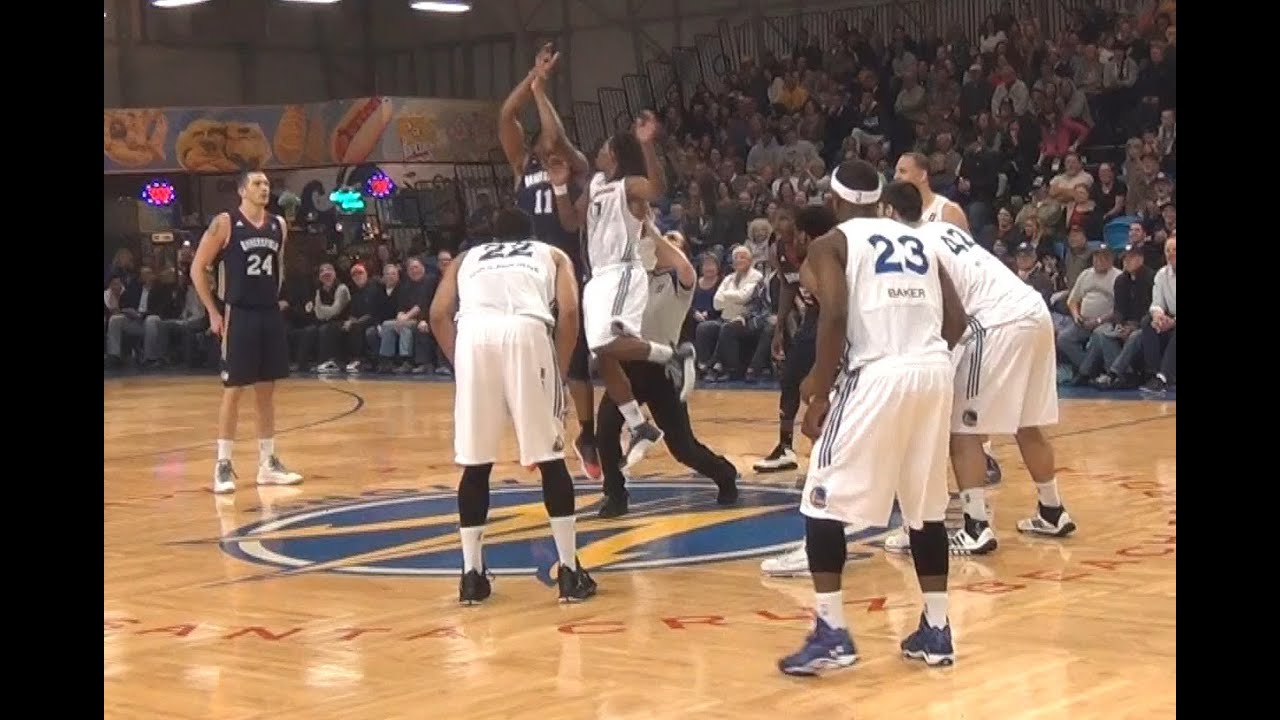 Kiwi Gardner's jump ball!  MUST WATCH April 1st 2014