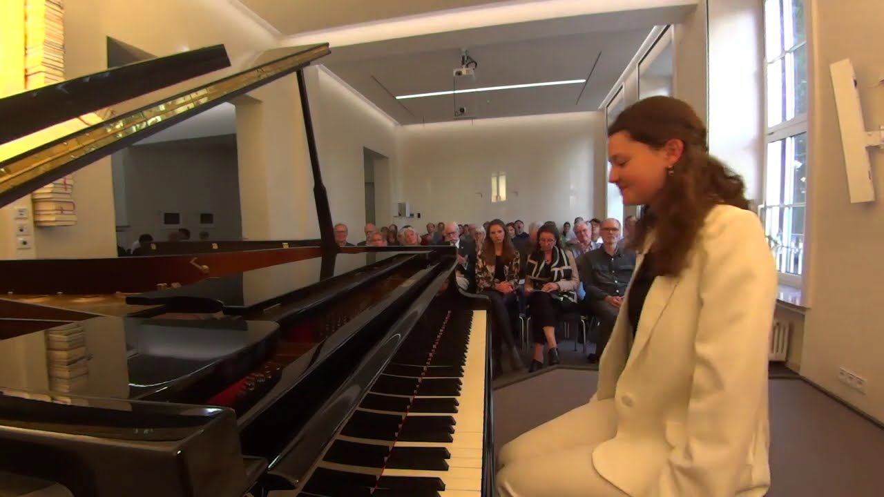Khrystyna Zubko: Chopin Nocturne op.27#2, Ballade op 47, Rachmaninow: Etude-tableaux op.39#5 es-Moll