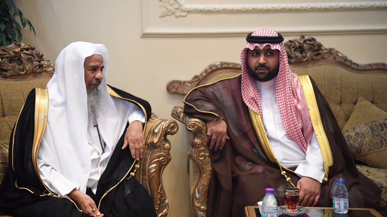 السيرة الذاتية لمعالي الشيخ علي شيبان العامري