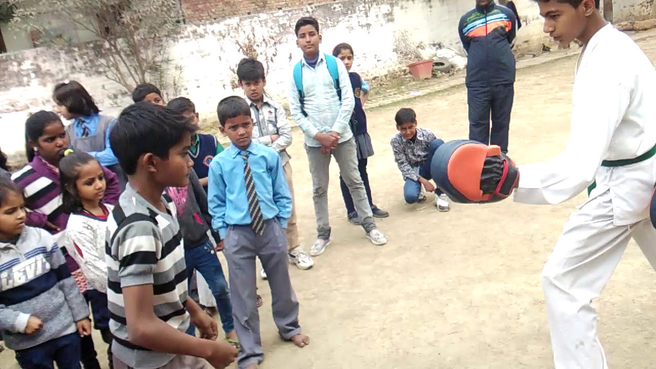 Kick boxing training by Sempai Devendra Tripathi in Vatshalya Public School