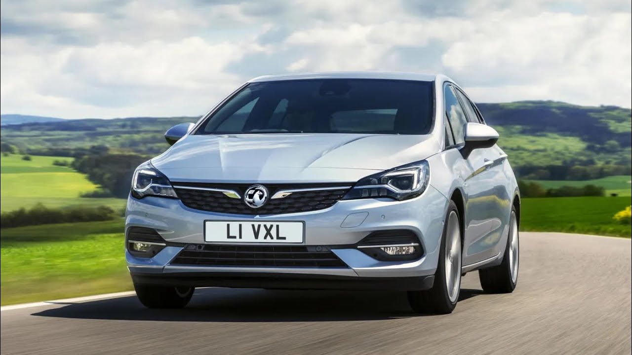 Vauxhall Astra 2018 ￼ doing full service