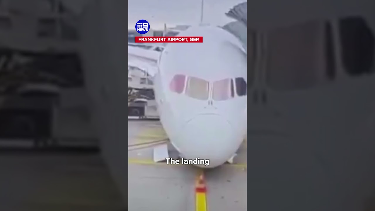 Plane suffers nose gear collapse | 9 News Australia