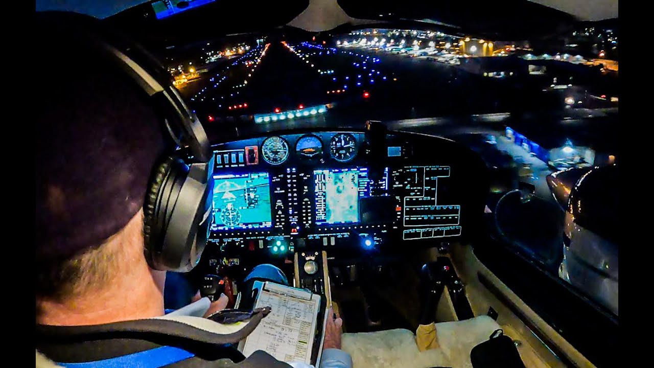Night Flight in a Diamond DA42 VI from Spokane (GEG) to Renton (RNT) with a Night Landing at Renton