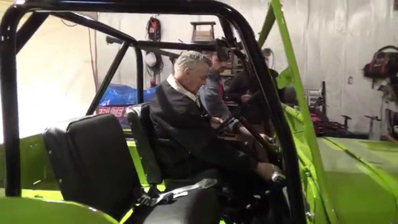 Giving dad his original Jeep for Christmas, surprise car reveal!