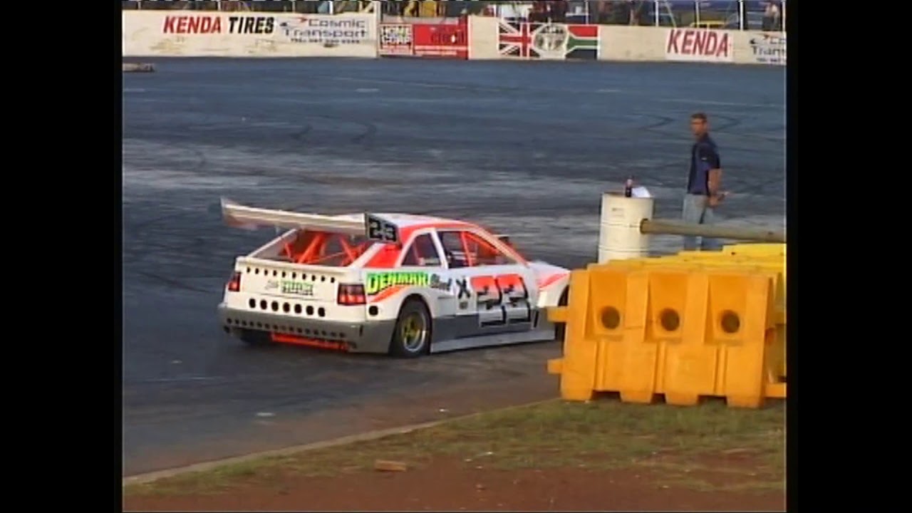 The Rock Raceway some oval racing