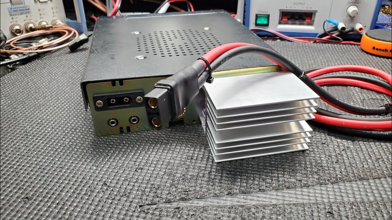 Testing the new heavy-duty power connector | CB Radio | The Radio Garage Custom Options