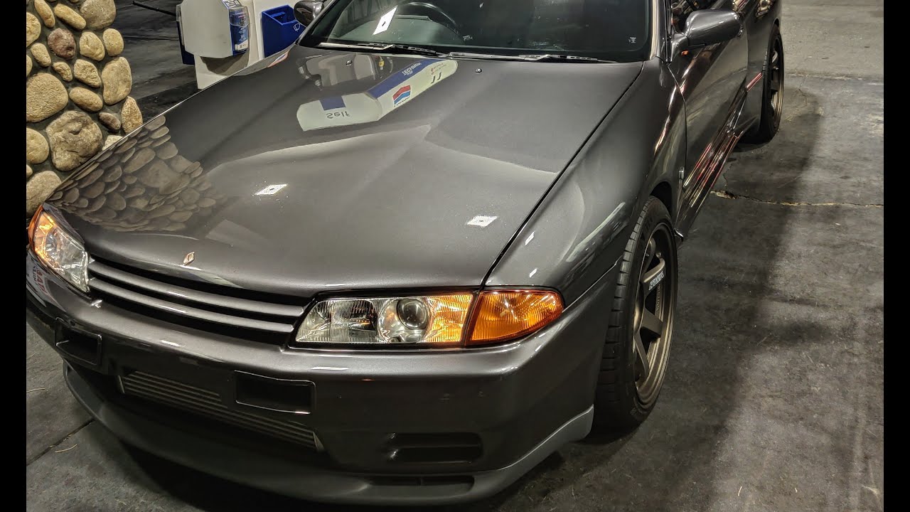 Skyline R32 Gtr Rb26 Oil Change !! + Private JDM Meet