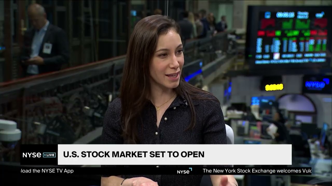 Главный экономист Wolfe Research Стефани Рот рассказывает о влиянии ближневосточных конфликтов (mp4)