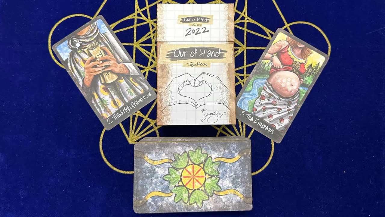 Распаковка Out of Hand Tarot 🫶🏼 обзор и таро расклад #тароонлайн #распаковкатаро #колодатаро #таро