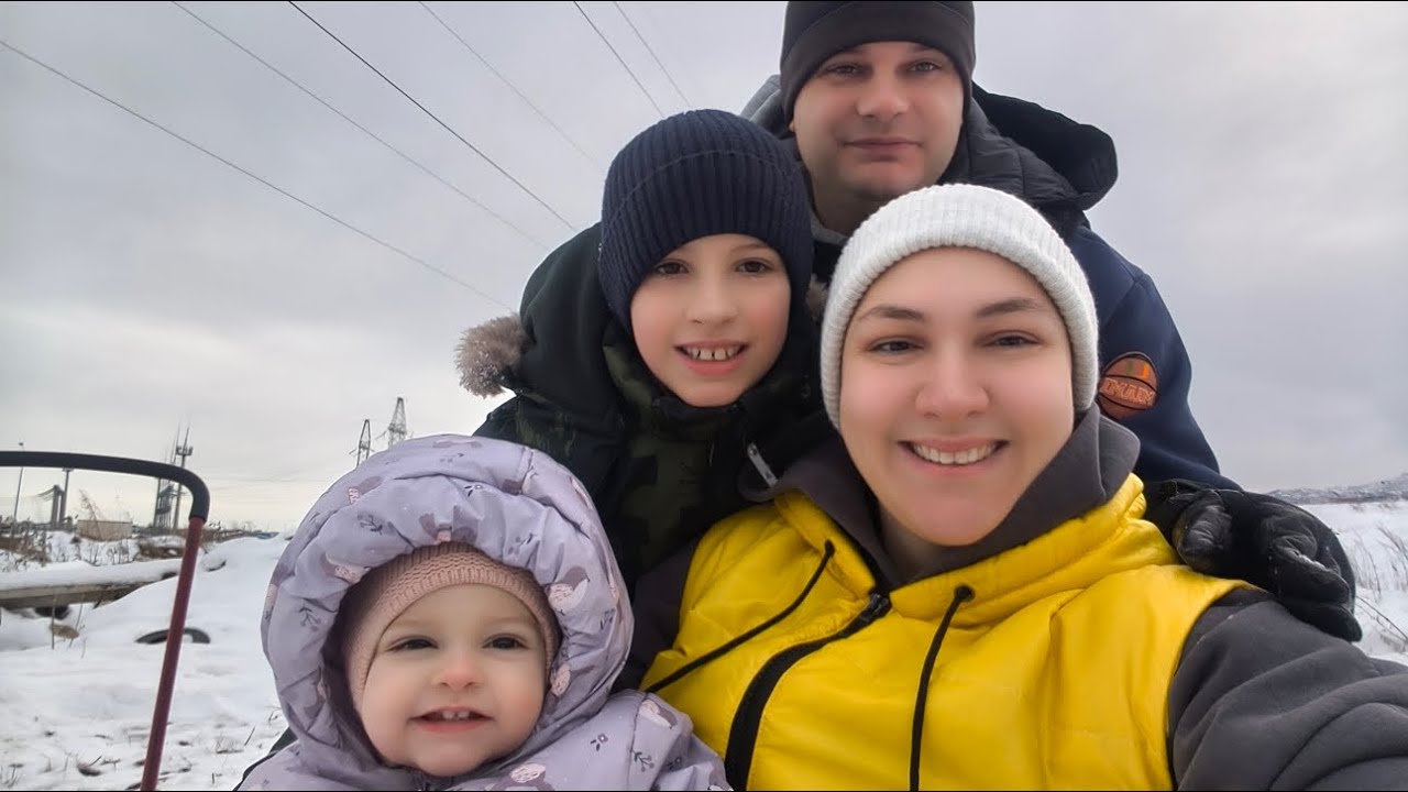 Поехали отдыхать! Санки, снежная горка и сочный шашлык на природе! ❄️🏔️🥓🥩