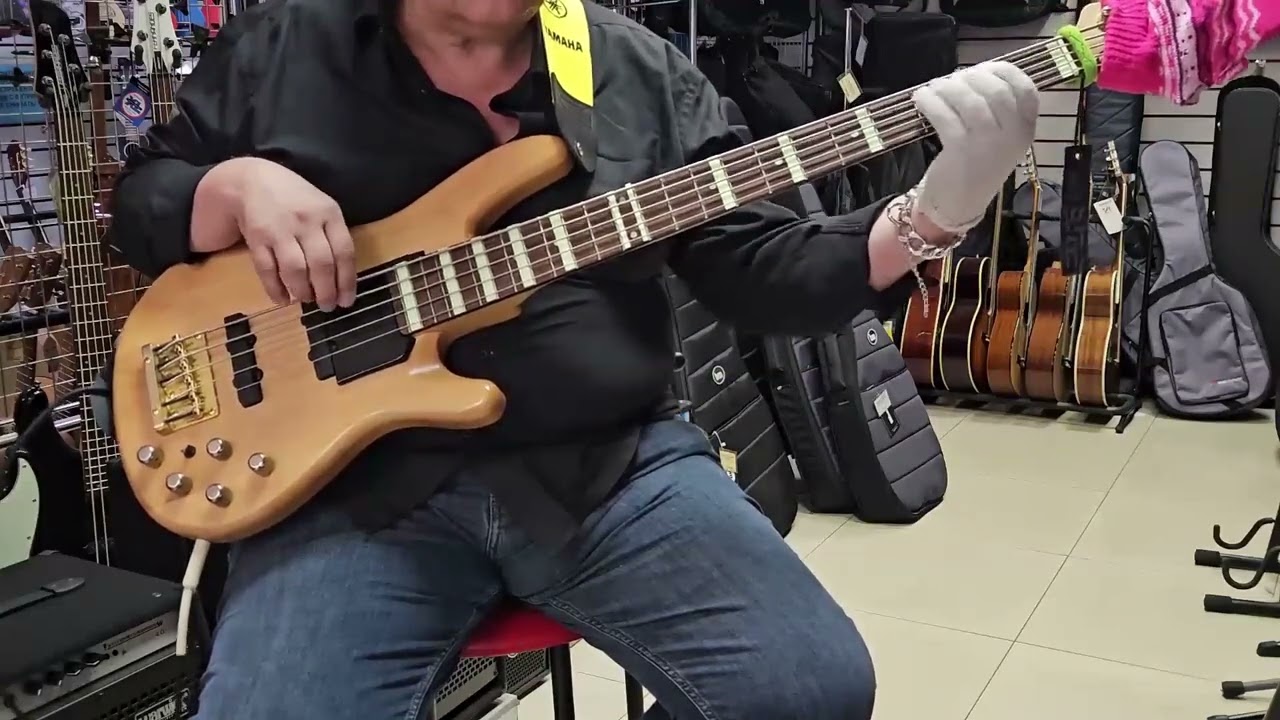The Powder Blues Band - Rockhopper (Bass Cover)