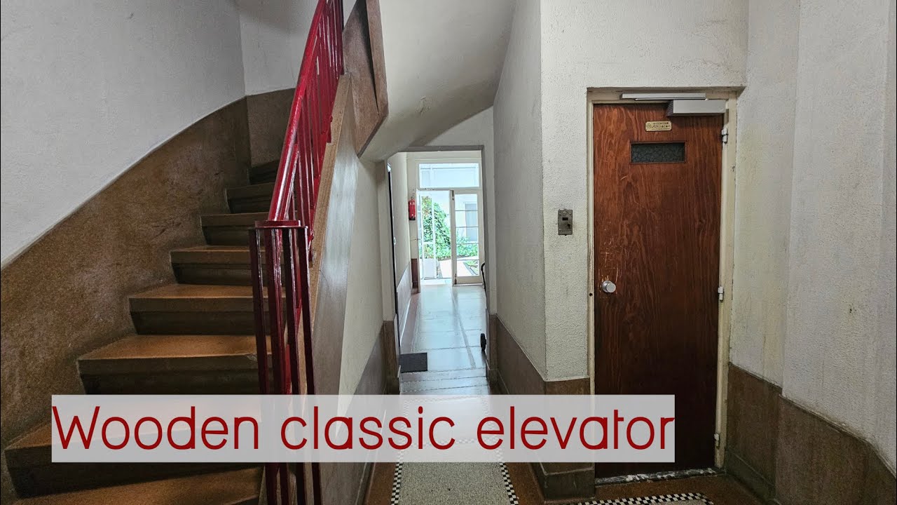Amazing classic Schlieren elevator - Brussels, Belgium