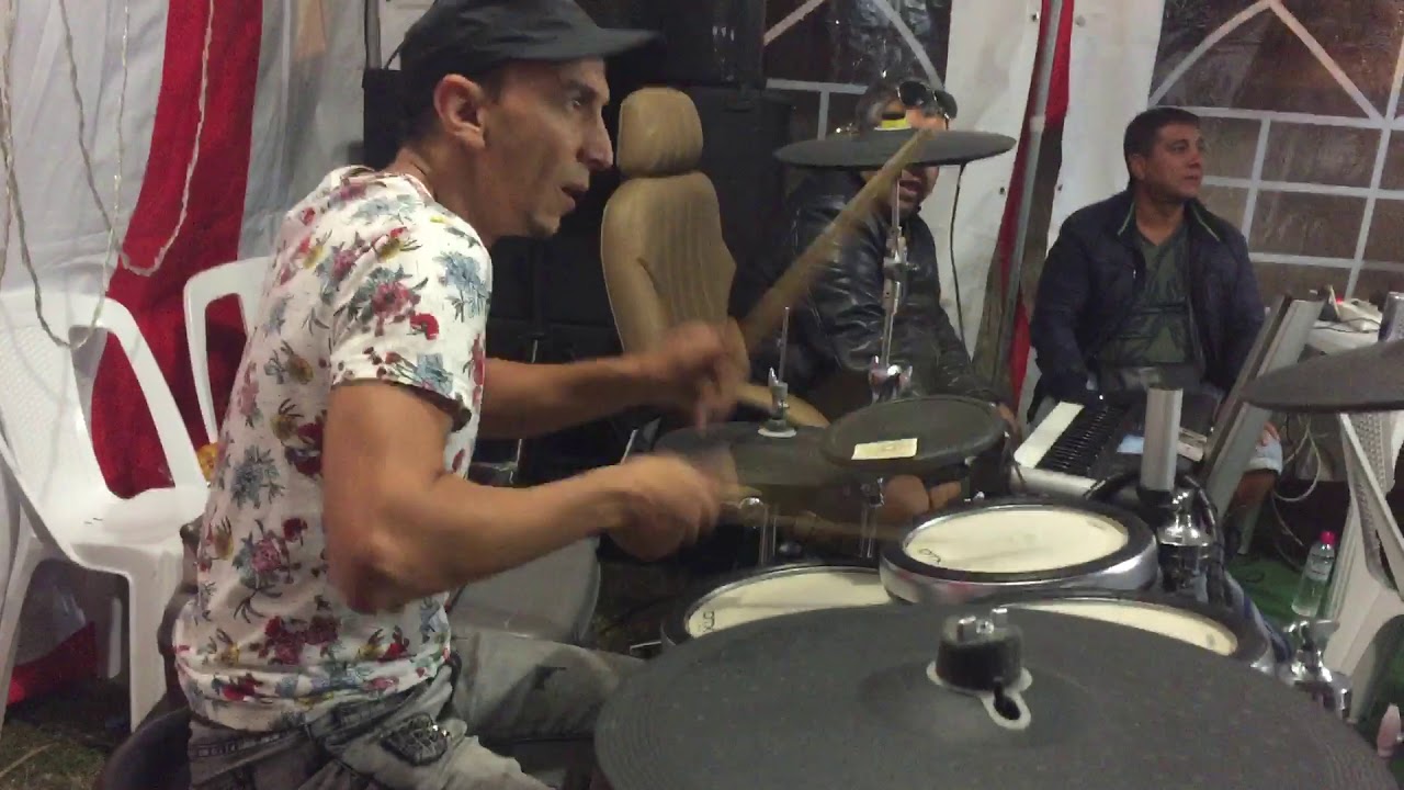 Ceko Drums-Solo
