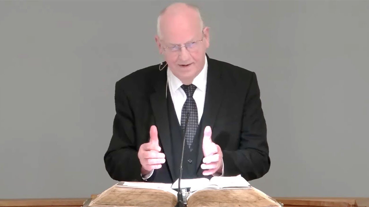 Ik heb ooit een lezing bijgewoond van evangelist Van Dooijeweert van de Gereformeerde Gemeente en