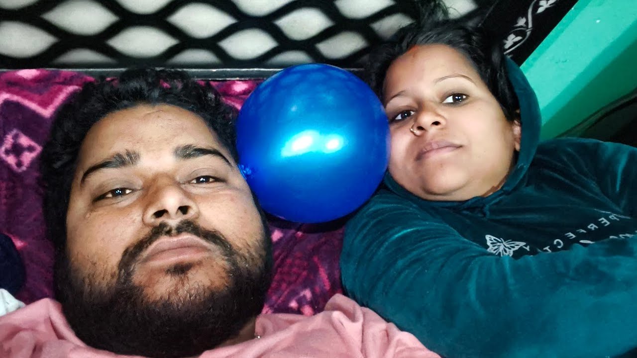 आज हम लोग अपने शादी को याद कर रहे थे।,😍