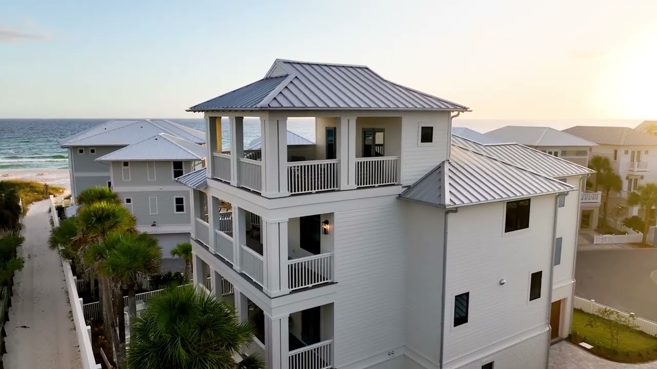 House in Carillon Beach