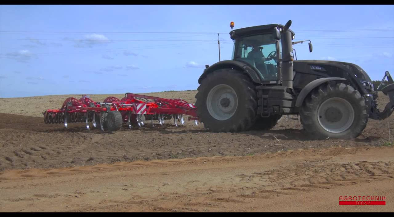 Valtra S374 400KM & Kuhn Cultimer 6500