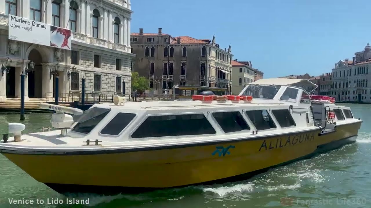Beautiful Venice Tour by Water Bus 4K