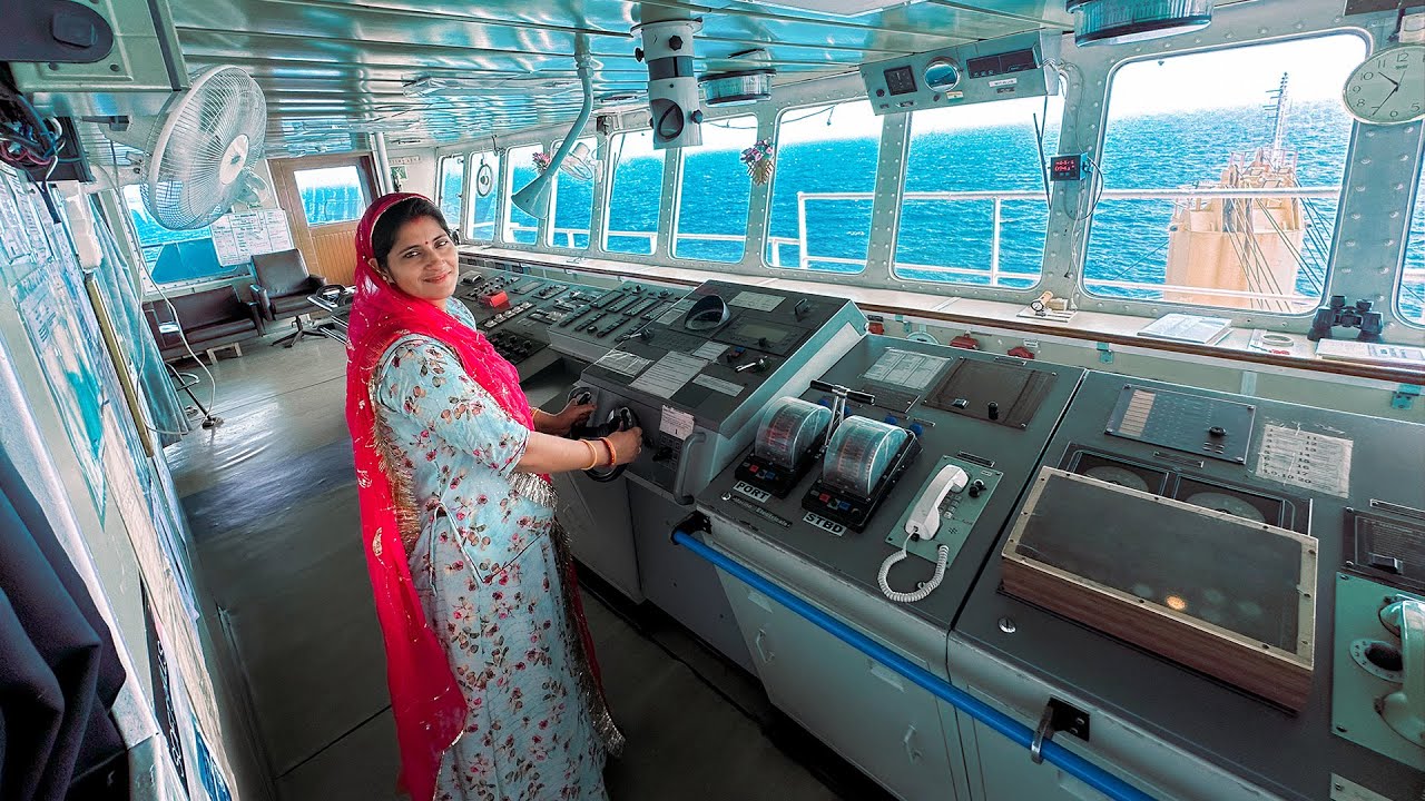 Day3 on Ship ⛴ शारदा ने जहाज घुमा दिया 😀 going Andaman