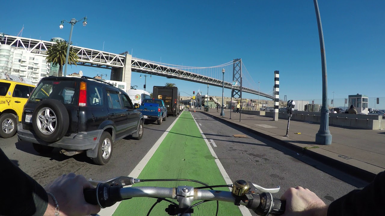 San Francisco: biking from Mission Bay to Embarcadero (My daily commute)