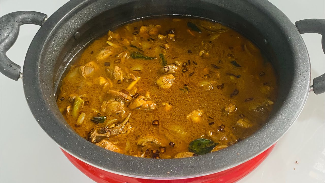 Chicken varutharachath