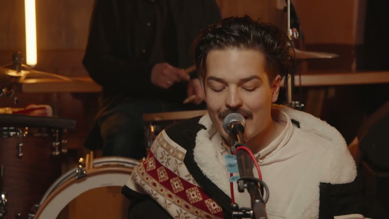 Milky Chance - Peripeteia (Acoustic) [Live from Berlin]